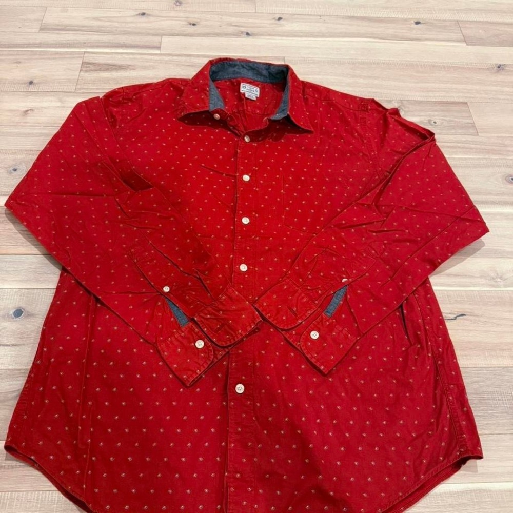 Vtg J Crew Sz L Red cotton button-up shirt with blue collar